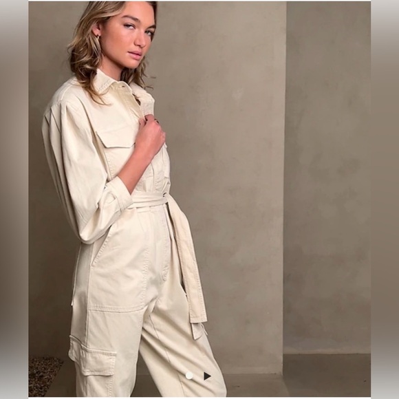 NEW Banana Republic Transition Cream Andi Moleskin
Long Sleeve Flight Suit. - Picture 4 of 6